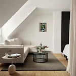 Bob W Schwabing Aparthotel Munich