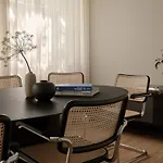 Bob W Schwabing מינכן