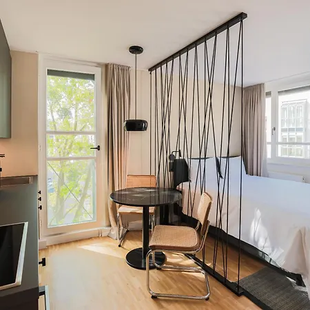 Bob W Schwabing 4* Monachium