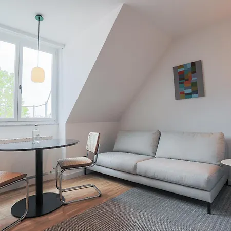 Bob W Schwabing Aparthotel Munich