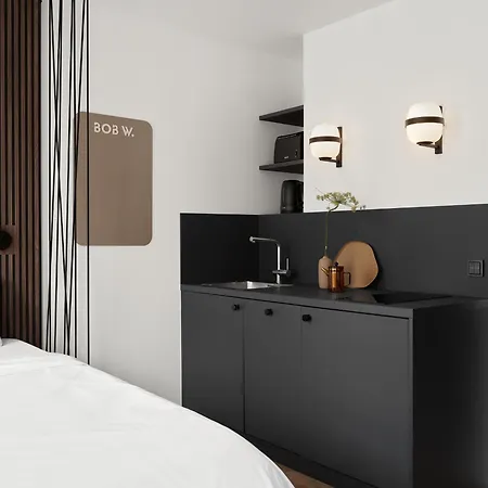 Bob W Schwabing 4*