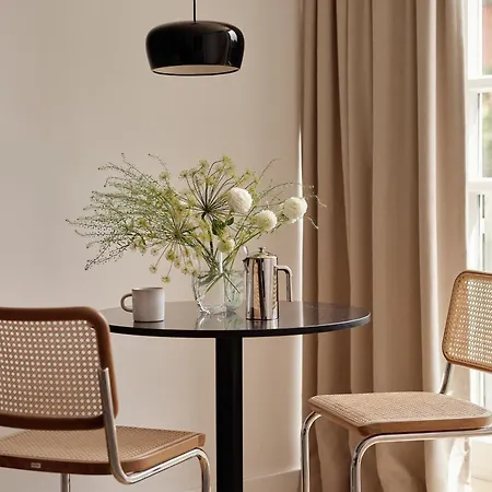Bob W Schwabing Apartmanhotel