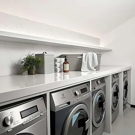Bob W Schwabing Apartmanhotel