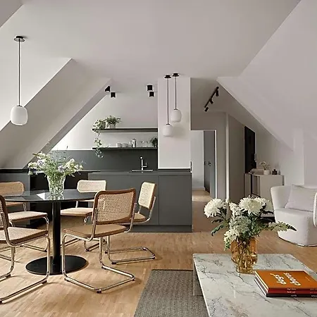 Apartmanhotel Bob W Schwabing 4*
