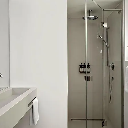 Bob W Schwabing Apartmanhotel 4*