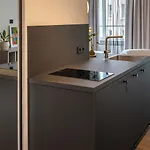 Bob W Schwabing 4*