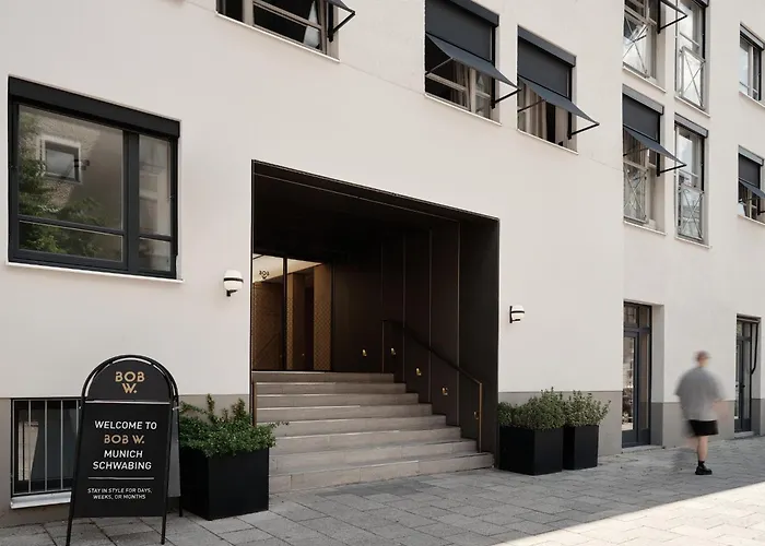 Bob W Schwabing 4* München